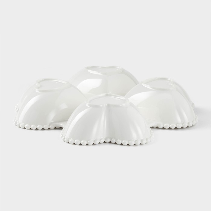 Менажница керамическая 4 ячейки &laquo;Сердца&raquo;, 25&times;4,5 см, цвет белый