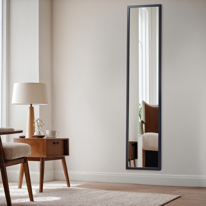 Зеркало настенное, в раме 30х150 см Зеркало настенное, в раме 30х150 см