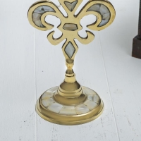 Подсвечник на 1 свечу "Вензель" с перламутром 23 см Подсвечник на 1 свечу "Вензель" с перламутром 23 см