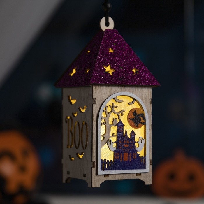 Светодиодная подвеска &laquo;Бежевая башня призраков&raquo; 6.5 &times; 17.5 &times; 6.5 см, пластик, батарейки LR1130х3 (в комплекте), свечение тёплое белое