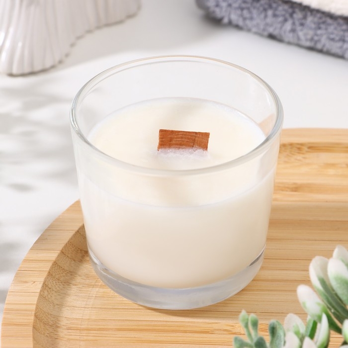 Свеча из соевого воска в стакане с деревянным фитилем Свеча из соевого воска в стакане с деревянным фитилем "Сочное манго", 65 гр