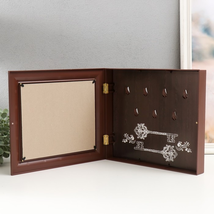 Ключница закрытая "Корабль на закате" 26,5х31,5 см Орех