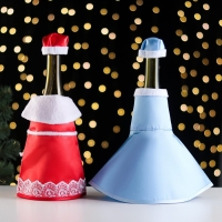 Костюм для шампанского «Дед Мороз и Снегурочка» цвет голубой и красный Костюм для шампанского «Дед Мороз и Снегурочка» цвет голубой и красный