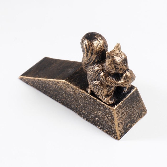 Стоппер дверной чугун Стоппер дверной чугун "Белочка" золотая патина 11х4х14 см