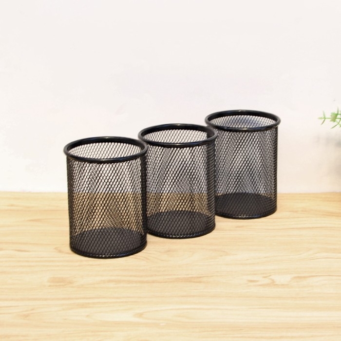 Стакан для пишущих принадлежностей, круглый, металлический, чёрный Стакан для пишущих принадлежностей, круглый, металлический, чёрный