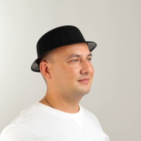 Карнавальная шляпа из пластика, р-р. 56-58, цвет чёрный Карнавальная шляпа из пластика, р-р. 56-58, цвет чёрный