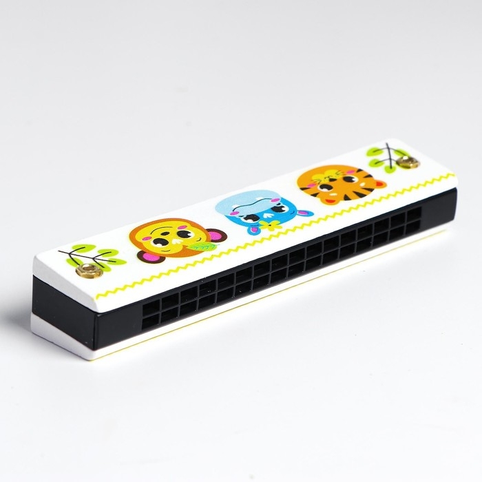 Губная гармошка &laquo;Зверята&raquo;, размер 2&times;13&times;3 см, цвет белый