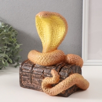 Копилка"КОБРА НА СУНДУКЕ " 20 х 17 х 12 см. Копилка"КОБРА НА СУНДУКЕ " 20 х 17 х 12 см.