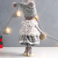 Кукла интерьерная "Девочка в серой шубке и шапке с сердечком" 20х11х47 см Кукла интерьерная "Девочка в серой шубке и шапке с сердечком" 20х11х47 см