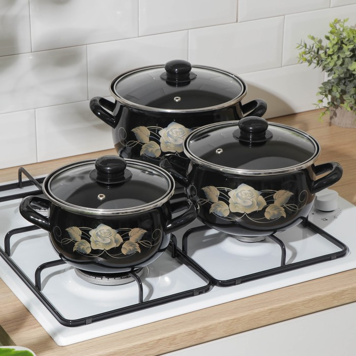 Набор кастрюль «Чёрное золото», 3 предмета: 2,1 л, 3,1 л, 4 л, крышки, индукция, цвет чёрный Набор кастрюль «Чёрное золото», 3 предмета: 2,1 л, 3,1 л, 4 л, крышки, индукция, цвет чёрный