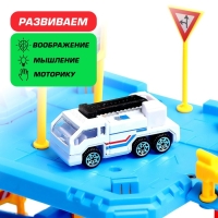 Парковка «Полицейский участок», с металлической машинкой и вертолётом Парковка «Полицейский участок», с металлической машинкой и вертолётом