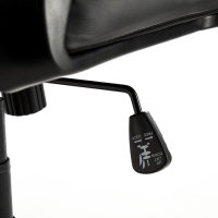 Кресло руководителя &laquo;КВЕСТ ультра&raquo;, экокожа черное