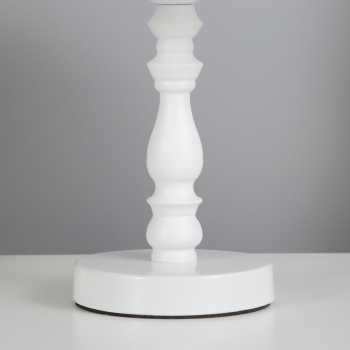 Лампа настольная Лампа настольная "Ладья" 1x60Вт E27 белый 22х22х38см