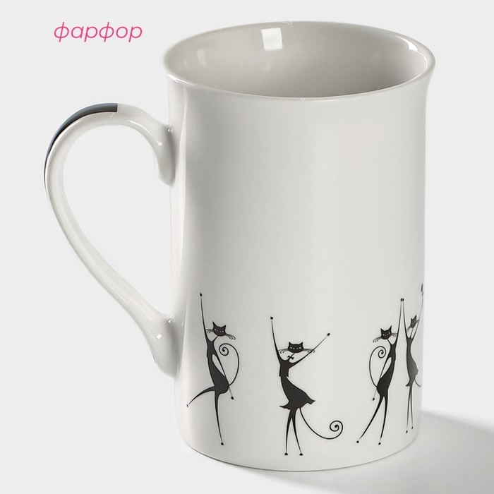Кружка фарфоровая Доляна &laquo;Чёрные кошечки&raquo;, 300 мл, цвет белый