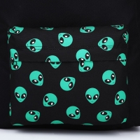 Рюкзак школьный текстильный &laquo;Пришелец&raquo;, с карманом, цвет чёрный