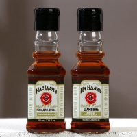 Подарочный набор косметики &laquo;На удачу&raquo;, гель для душа и шампунь для волос во флаконах виски, 2 х 100 мл, Новый Год