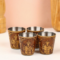 Набор стопок &laquo;Рыбак&raquo;, 4 шт, в футляре, 4,5&times;4,5&times;9 см, береста