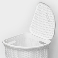 Корзина для белья угловая с крышкой &laquo;Ротанг&raquo;, 60 л, 40&times;40&times;58 см, цвет белый