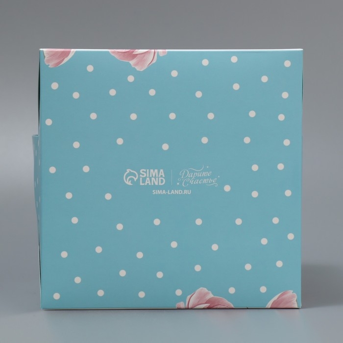 Коробка под маленький торт, кондитерская упаковка, &laquo;Пионы&raquo;, 15 х 15 х 18 см