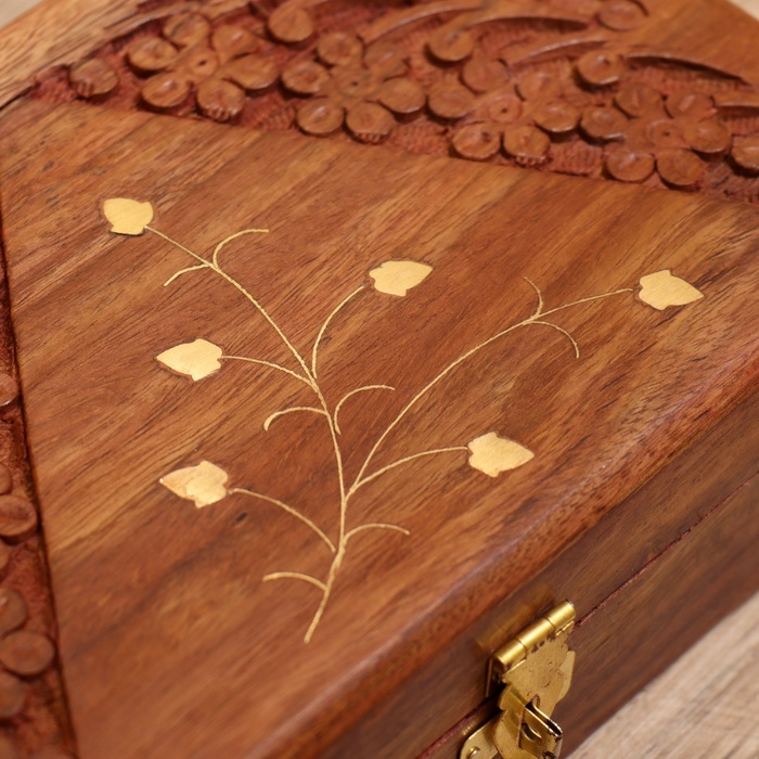 Шкатулка Шкатулка "Листики" дерево 20х13х6 см
