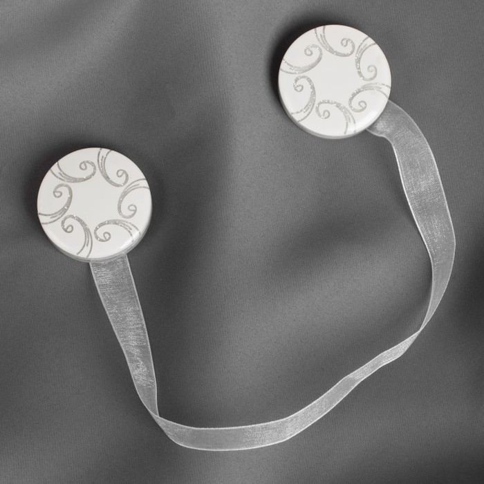 Подхват для штор &laquo;Круг с узорами&raquo;, d = 3,7 см, цвет белый