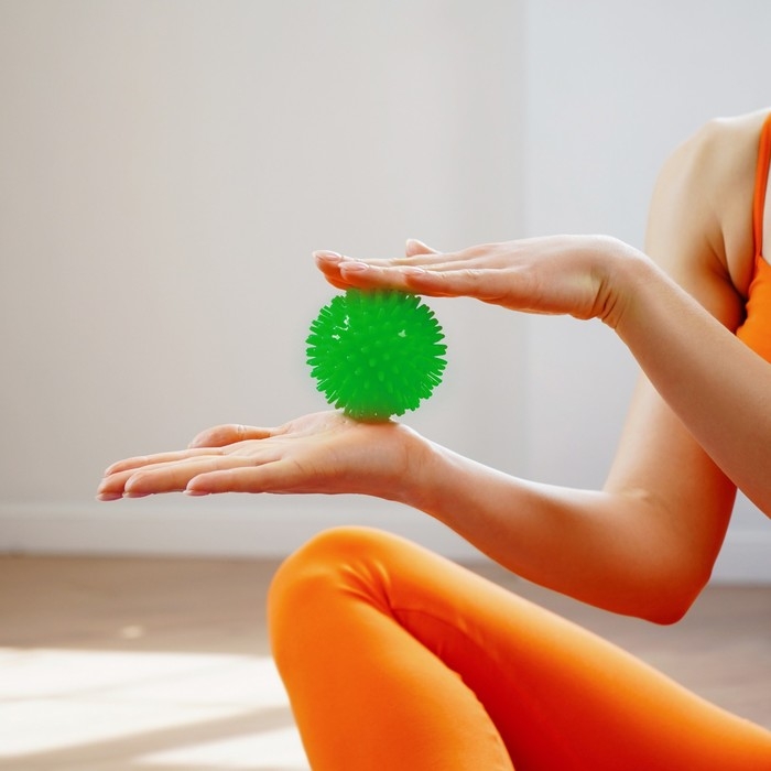 Массажер &laquo;Ёжик&raquo;, d=6,5 см, 41 г