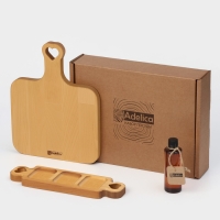 Подарочный набор деревянной посуды Adelica, доска разделочная, менажница 3 секции, масло в подарок 100 мл, берёза Подарочный набор деревянной посуды Adelica, доска разделочная, менажница 3 секции, масло в подарок 100 мл, берёза