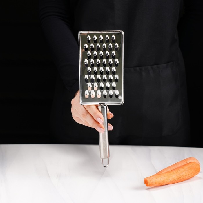 Тёрка для сыра крупная Доляна &laquo;Металлик&raquo;, 14&times;8 см, с ручкой, цвет серебристый