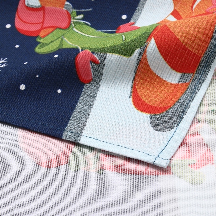 Новый год. Символ года. Змея. Полотенце Доляна "Пусть год будет волшебным" 28х46 см, 100% хл, рогожка 164 г/м2