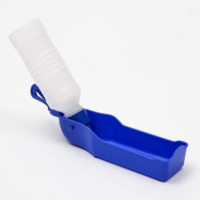 Поилка прогулочная 250 мл, синяя Поилка прогулочная 250 мл, синяя