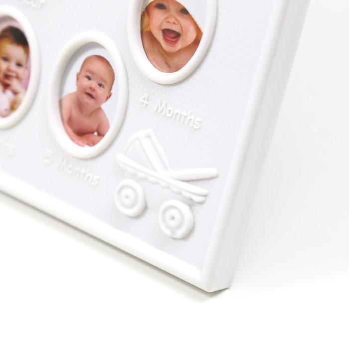 Фоторамка пластик на 13 фото 4х3, 9х7 см Фоторамка пластик на 13 фото 4х3, 9х7 см "Мой первый год" белая 20х25,5 см