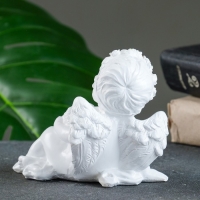 Фигура "Ангелочек с сердцем сидячий" 12х11см