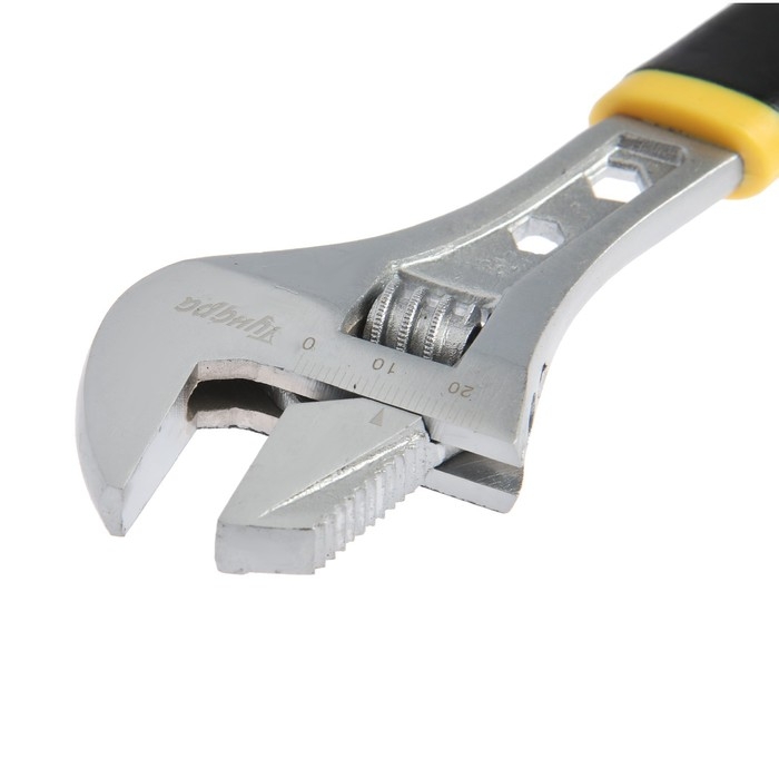 Ключ разводной ТУНДРА, 2 варианта зажима, гайки 4-6-12 мм, 2К рукоятка, 200 мм Ключ разводной ТУНДРА, 2 варианта зажима, гайки 4-6-12 мм, 2К рукоятка, 200 мм