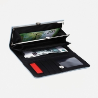 Кошелёк женский на магните, цвет голубой