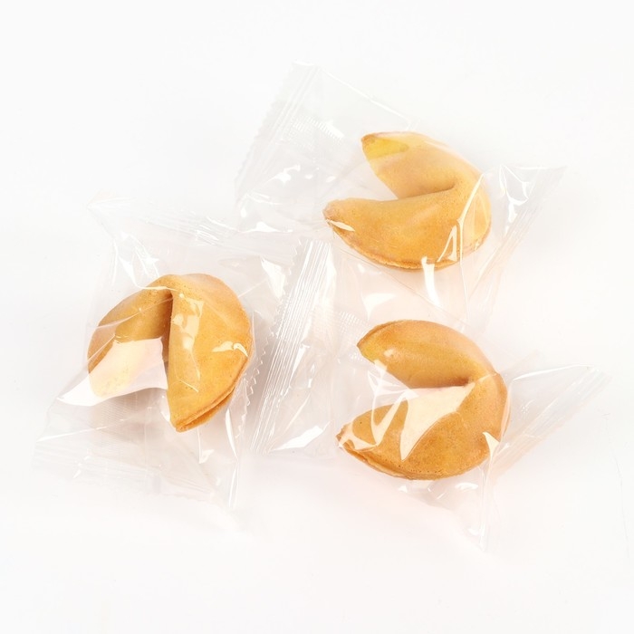 Печенье с предсказаниями &laquo;Узнай своё будущее&raquo; в коробке с ручкой, 3 шт. х 6 г.