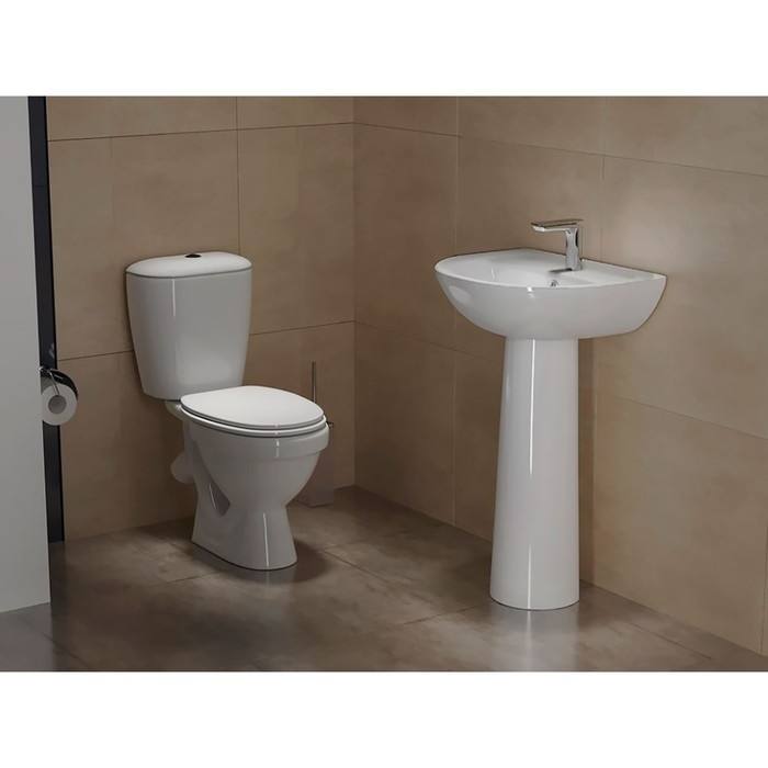 Унитаз компакт Унитаз компакт "ЦОП", бачок, сиденье, арматура, боковая подводка