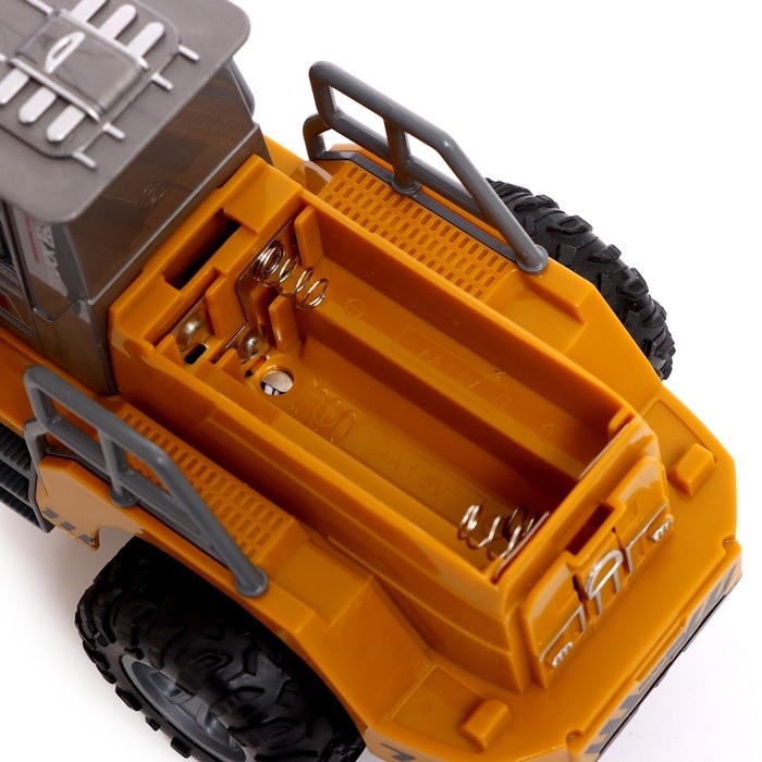 Экскаватор радиоуправляемый «Стройка», работает от батареек Экскаватор радиоуправляемый «Стройка», работает от батареек