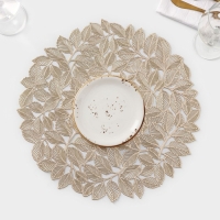 Салфетка сервировочная на стол Доляна &laquo;Листья&raquo;, d=38 см, цвет золото