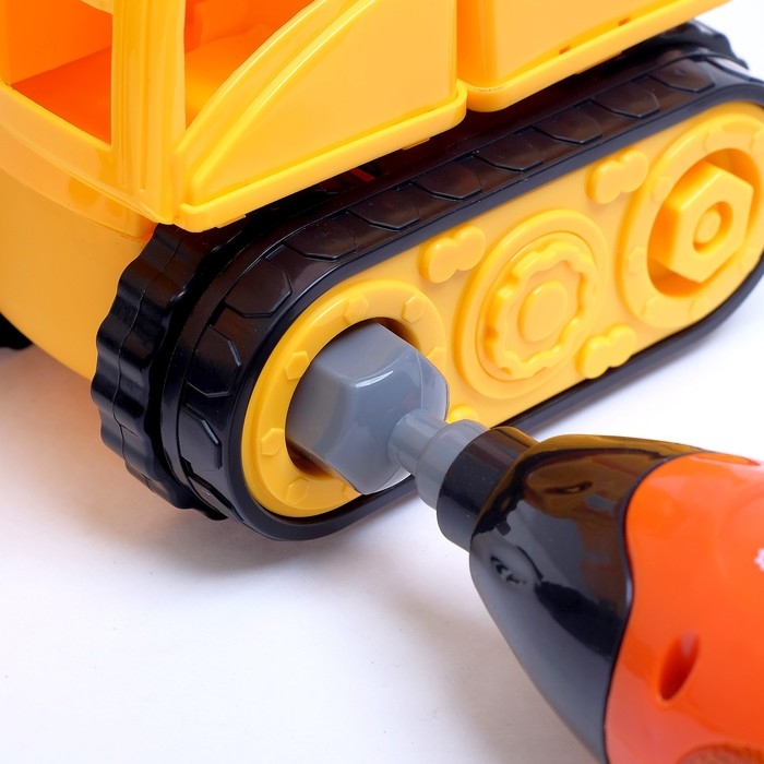 Конструктор &laquo;Экскаватор&raquo; с электрическим шуруповёртом, 22 детали