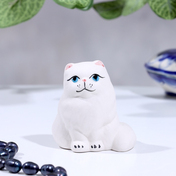 Сувенир "Кошка сидячая", 6х6 см