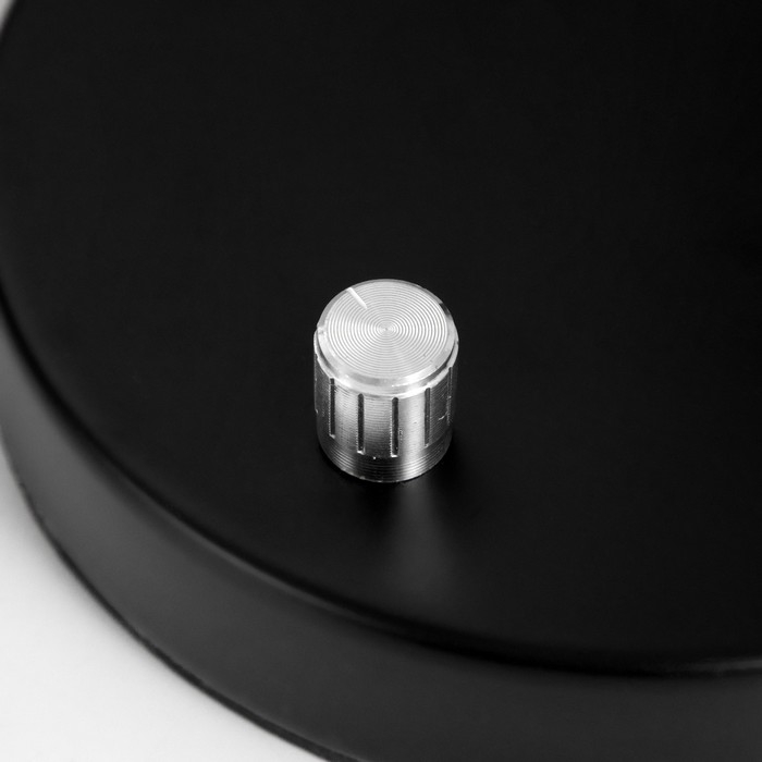 Настольная лампа Настольная лампа "Санни" Е27 15Вт черный 14,5х15х50 см