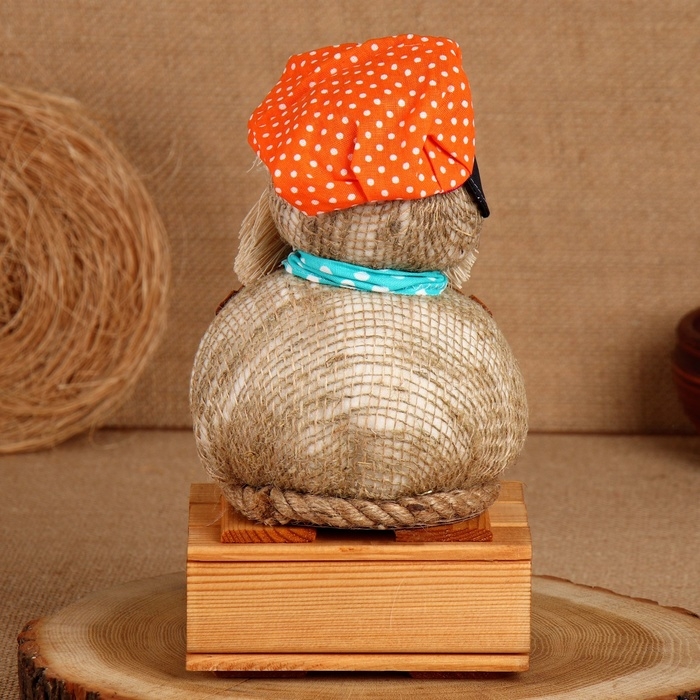 Домовой Харитоныч "Всех благ", на сундуке, 24 х 14 см, микс