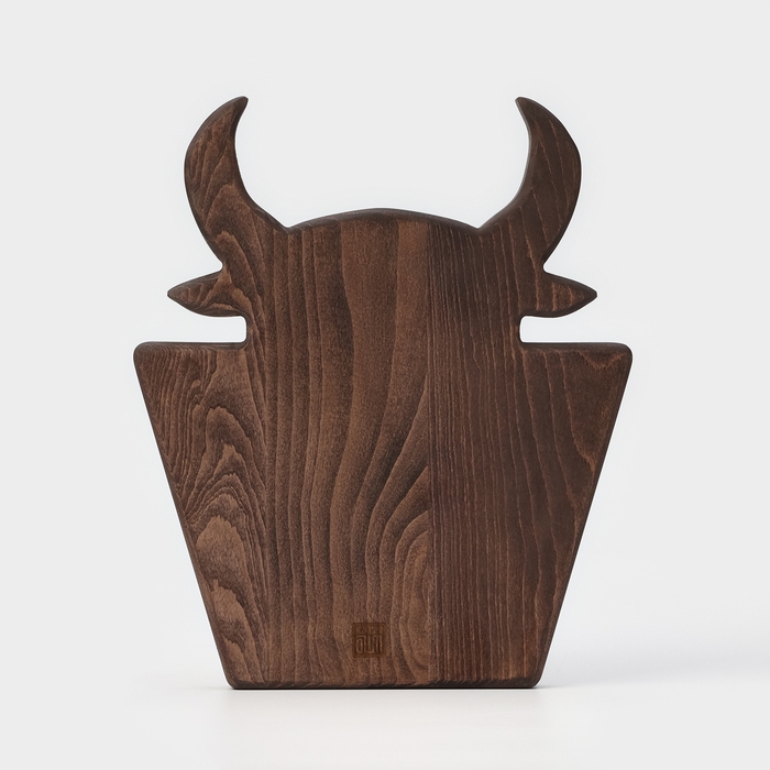 Доска для подачи блюд Wild Kitchen &laquo;Бык&raquo;, 32,5&times;27,5&times;2,5 см, тёмный бук