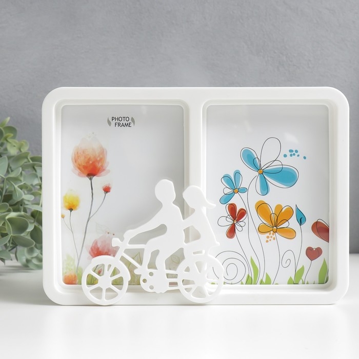Фоторамка пластик 10х15 см на 2 фото Фоторамка пластик 10х15 см на 2 фото "Пара на велосипеде" белая 3х23х6,5 см