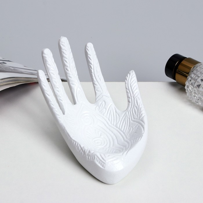 Подставка для украшений «Ладонь» 14×9×9, цвет белый Подставка для украшений «Ладонь» 14×9×9, цвет белый
