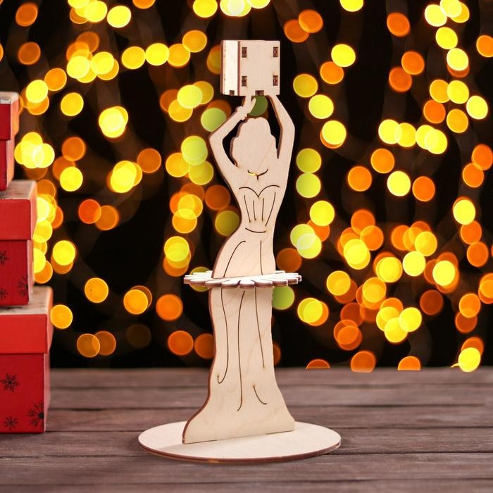 Салфетница деревянная &laquo;Вечерний наряд&raquo;, с подставкой под зубочистки, 25&times;13&times;13 см