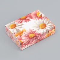 Коробка складная для 6 конфет "Презент", 13,7 х 9,8 х 3,8 см. Кондитерская упаковка Коробка складная для 6 конфет "Презент", 13,7 х 9,8 х 3,8 см. Кондитерская упаковка