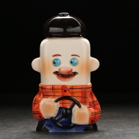 Штоф фарфоровый &laquo;Водитель. 30 октября&raquo;, в упаковке книге