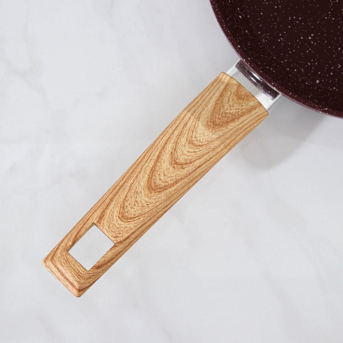 Сковорода кованая Magistro Natural. Brown, d=24 см, ручка soft-touch, антипригарное покрытие, индукция, цвет коричневый Сковорода кованая Magistro Natural. Brown, d=24 см, ручка soft-touch, антипригарное покрытие, индукция, цвет коричневый