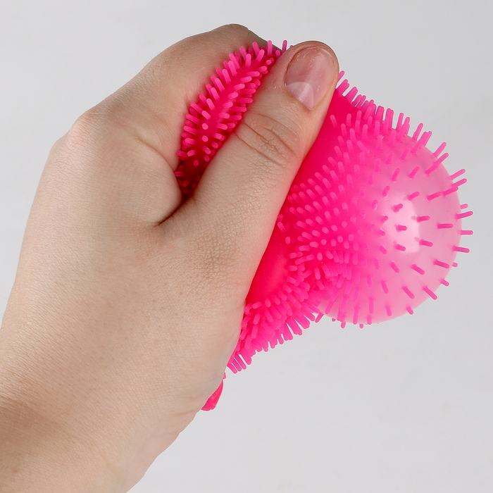 Мяч детский резиновый ёжка световой «Любовь», цвета МИКС , в шоубоксе Мяч детский резиновый ёжка световой «Любовь», цвета МИКС , в шоубоксе